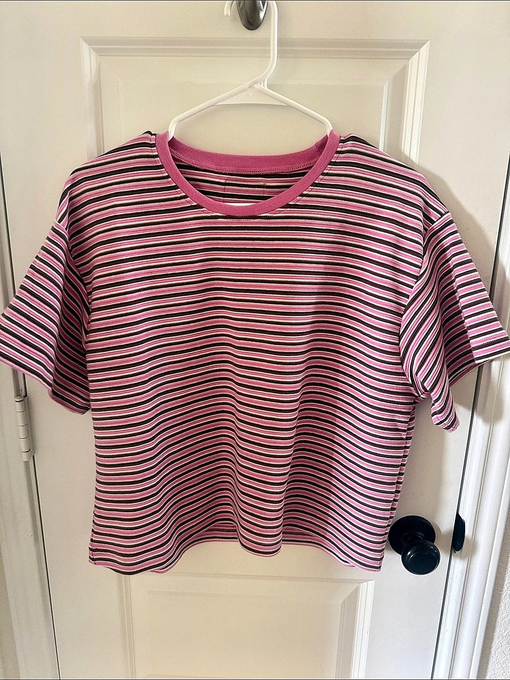 Daily Drills Striped Ribbed Relaxed Tee - Taffy + Mocha + Cream Stripe xs/s